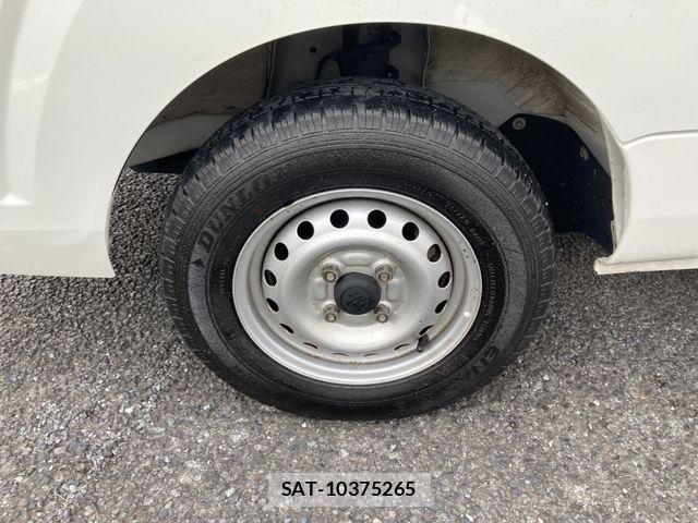 Daihatsu HIJET TRUCK 2015-02 6000504-9