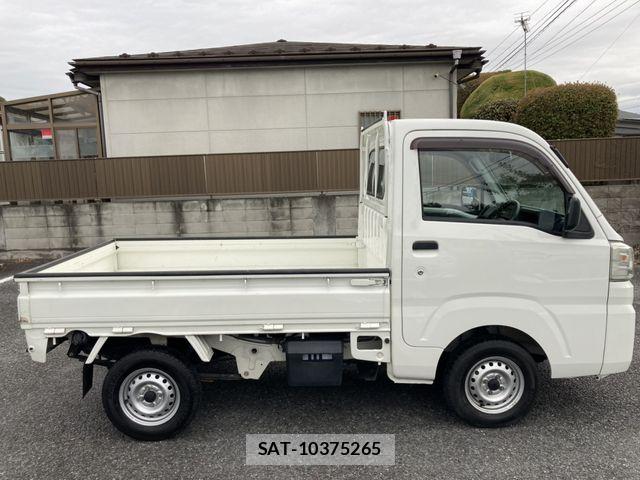 Daihatsu HIJET TRUCK 2015-02 6000504-4