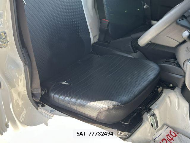 Daihatsu HIJET TRUCK 2023-03 6000477-21