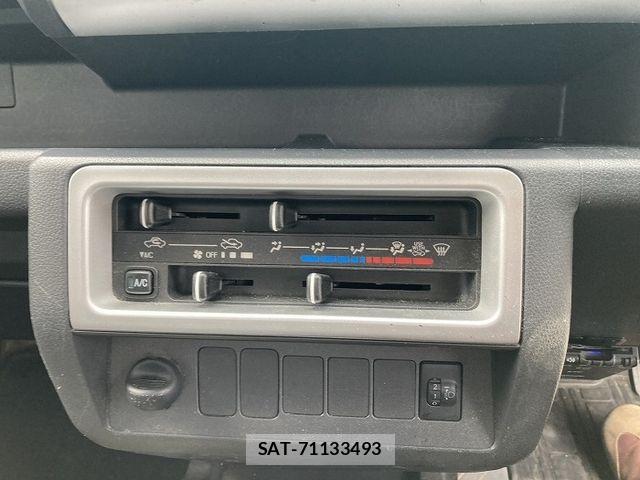 Daihatsu HIJET TRUCK 2017-03 6271810-23