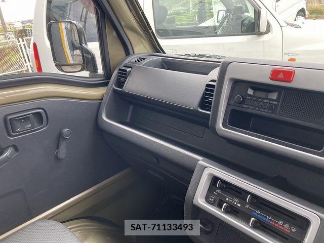Daihatsu HIJET TRUCK 2017-03 6271810-25