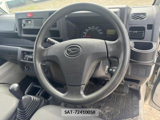 Daihatsu HIJET TRUCK 2019-01 6498372-9