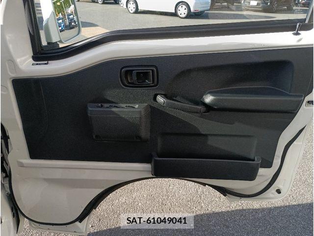 Daihatsu HIJET TRUCK 2020-05 6612221-12
