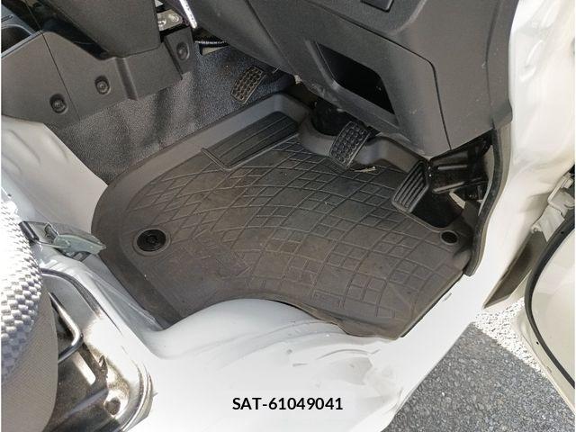 Daihatsu HIJET TRUCK 2020-05 6612221-13