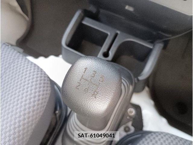 Daihatsu HIJET TRUCK 2020-05 6612221-21