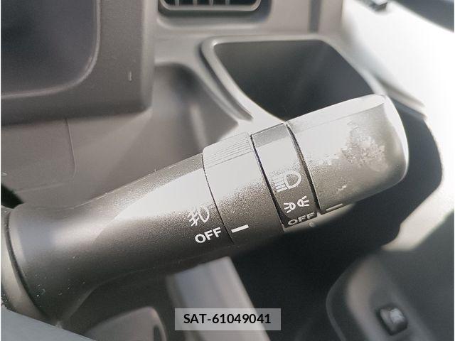 Daihatsu HIJET TRUCK 2020-05 6612221-24