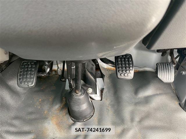 Daihatsu HIJET TRUCK 2010-10 6671807-17