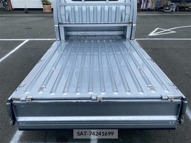 Daihatsu HIJET TRUCK 2010-10 6671807-27
