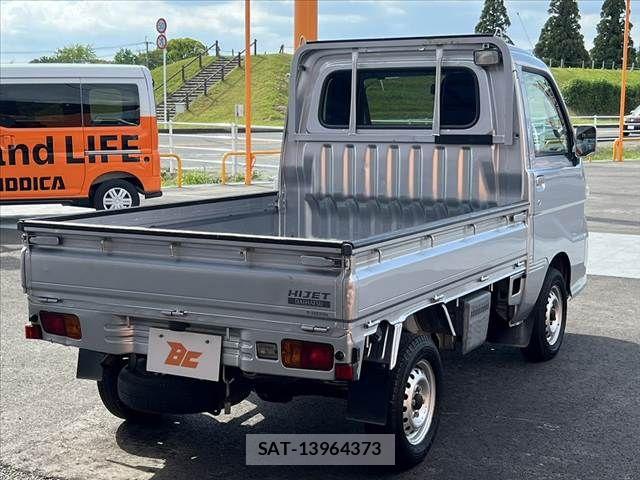 Daihatsu HIJET TRUCK 2014-04 6691050-12