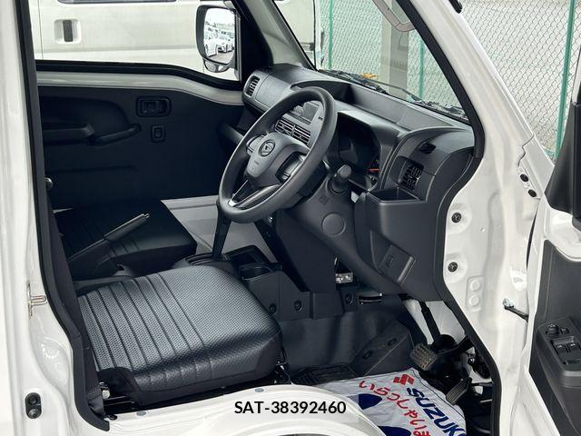 Daihatsu HIJET TRUCK 2025-10 6716282-19