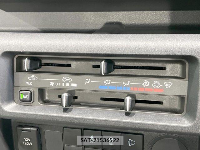 Daihatsu HIJET TRUCK 2024-04 6716284-6