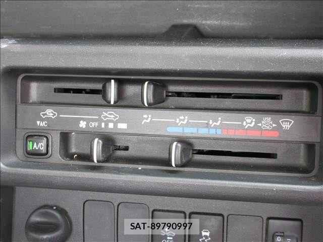Daihatsu HIJET TRUCK 2021-07 6716285-10
