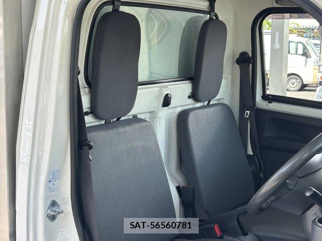 Daihatsu HIJET TRUCK 2017-09 6751849-19