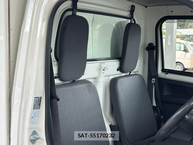 Daihatsu HIJET TRUCK 2018-05 6751850-20