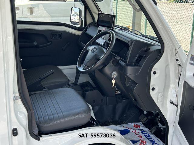 Daihatsu HIJET TRUCK 2022-02 6815255-1