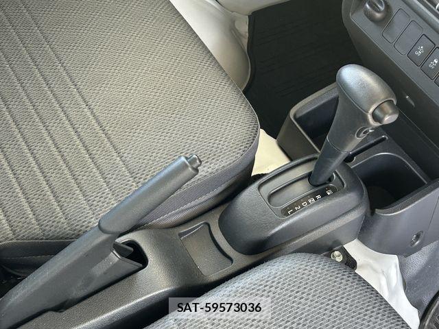 Daihatsu HIJET TRUCK 2022-02 6815255-26