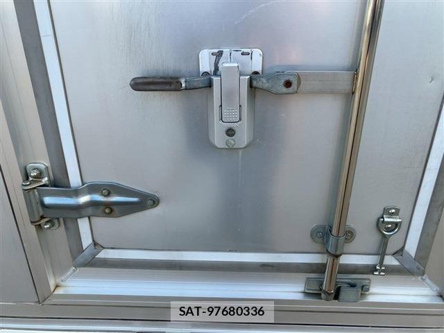 Daihatsu HIJET TRUCK 2019-04 6815263-21