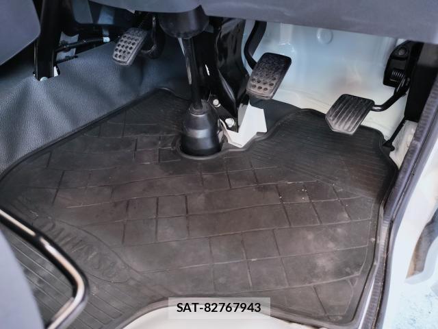 Daihatsu HIJET TRUCK 2006-10 6906160-23