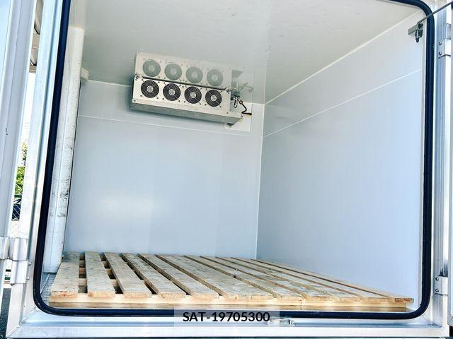 Daihatsu HIJET TRUCK 2019-03 6994079-15