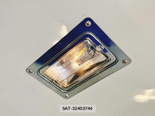 Daihatsu HIJET TRUCK 2015-06 6994080-17