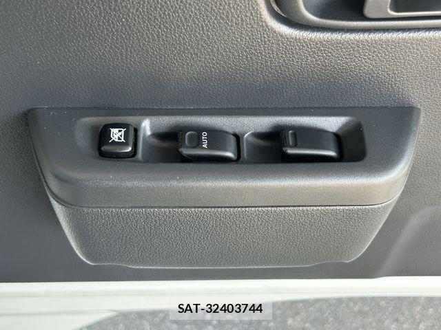 Daihatsu HIJET TRUCK 2015-06 6994080-24