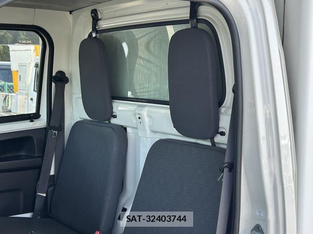 Daihatsu HIJET TRUCK 2015-06 6994080-28