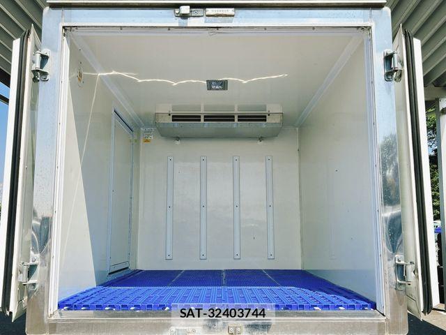 Daihatsu HIJET TRUCK 2015-06 6994080-3