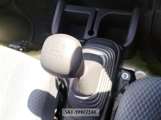 Daihatsu HIJET TRUCK 2017-09 6994081-14