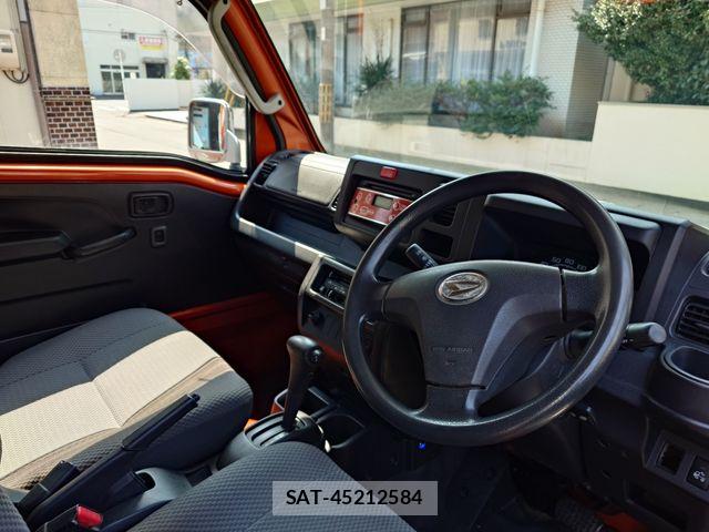 Daihatsu HIJET TRUCK 2015-03 7020590-16