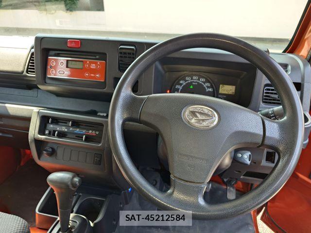 Daihatsu HIJET TRUCK 2015-03 7020590-17
