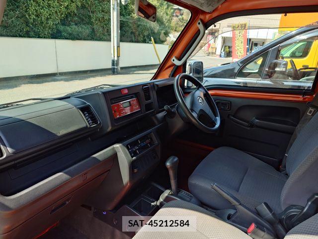 Daihatsu HIJET TRUCK 2015-03 7020590-22