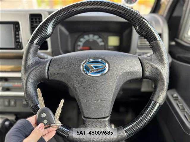 Daihatsu HIJET TRUCK 2019-02 7058816-5