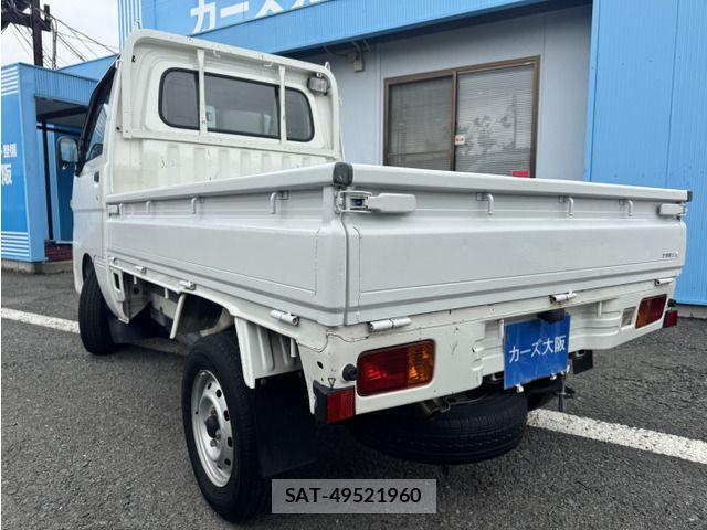 Daihatsu HIJET TRUCK 2014-02 7058821-2