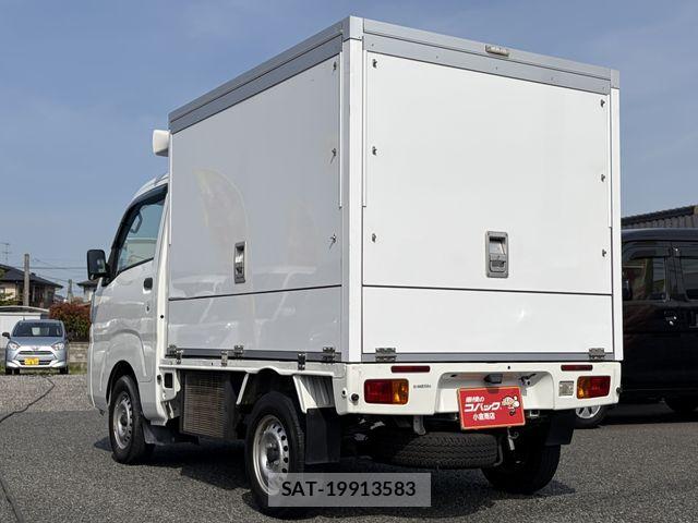 Daihatsu HIJET TRUCK 2022-03 7058815-14