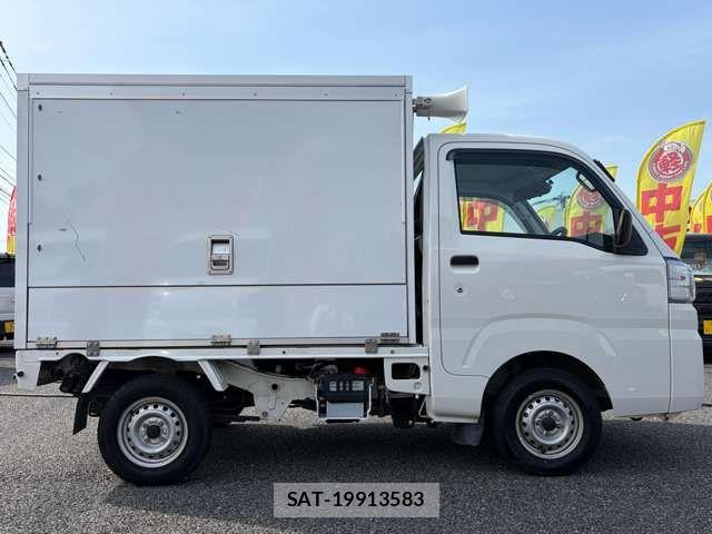 Daihatsu HIJET TRUCK 2022-03 7058815-6