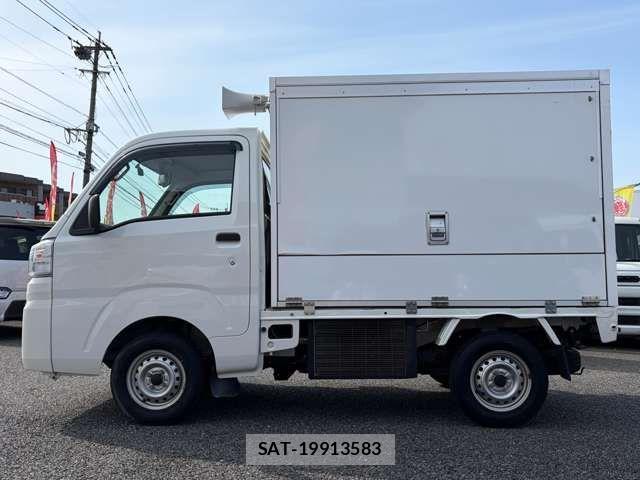 Daihatsu HIJET TRUCK 2022-03 7058815-8