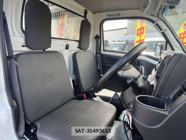 Daihatsu HIJET TRUCK 2020-03 7058817-17