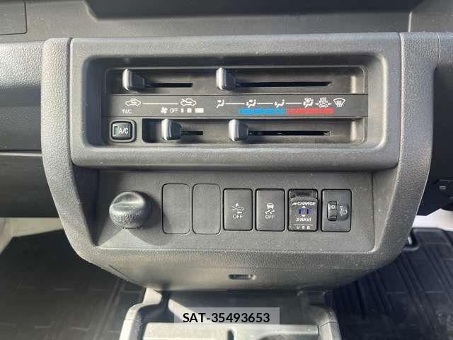 Daihatsu HIJET TRUCK 2020-03 7058817-26