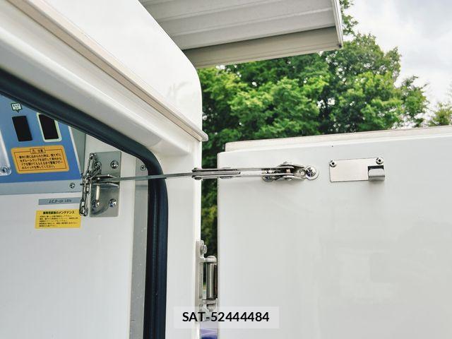 Daihatsu HIJET TRUCK 2022-05 7219473-18