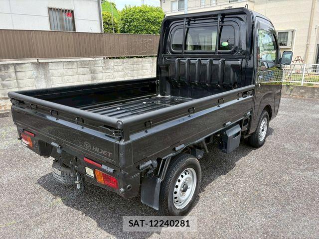 Daihatsu HIJET TRUCK 2019-10 7219481-2