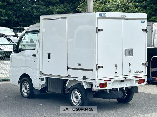 Daihatsu HIJET TRUCK 2019-06 7219475-12