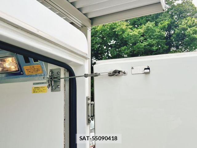 Daihatsu HIJET TRUCK 2019-06 7219475-18