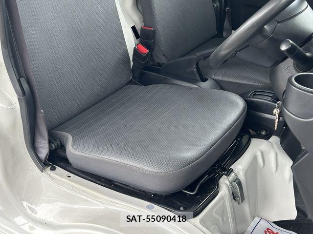 Daihatsu HIJET TRUCK 2019-06 7219475-21