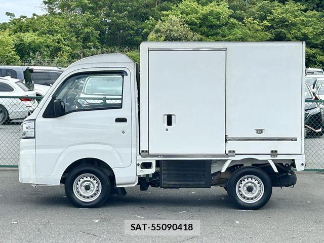 Daihatsu HIJET TRUCK 2019-06 7219475-7