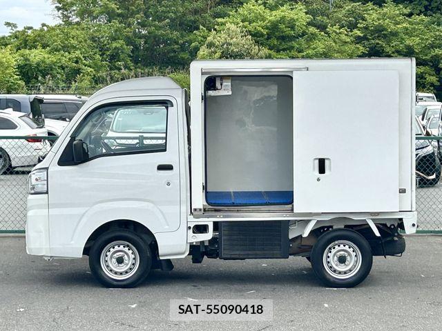 Daihatsu HIJET TRUCK 2019-06 7219475-8
