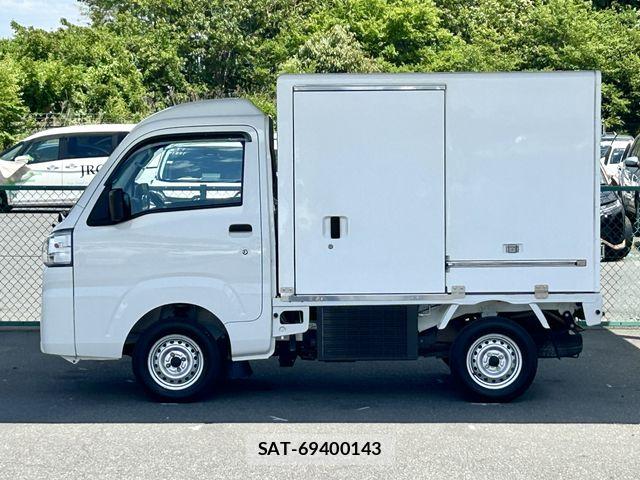 Daihatsu HIJET TRUCK 2021-04 7272020-7