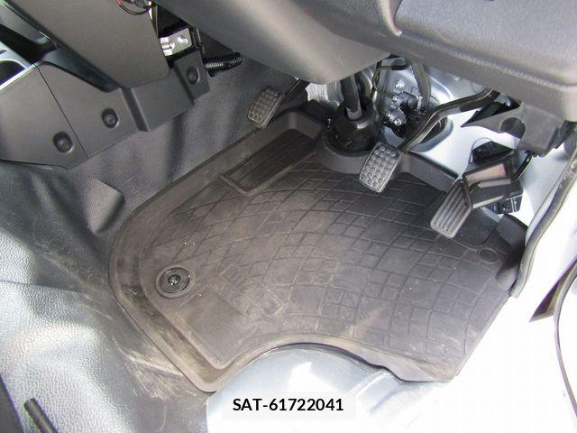 Daihatsu HIJET TRUCK 2025-04 7327442-18