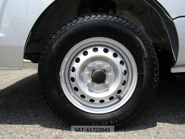 Daihatsu HIJET TRUCK 2025-04 7327442-24