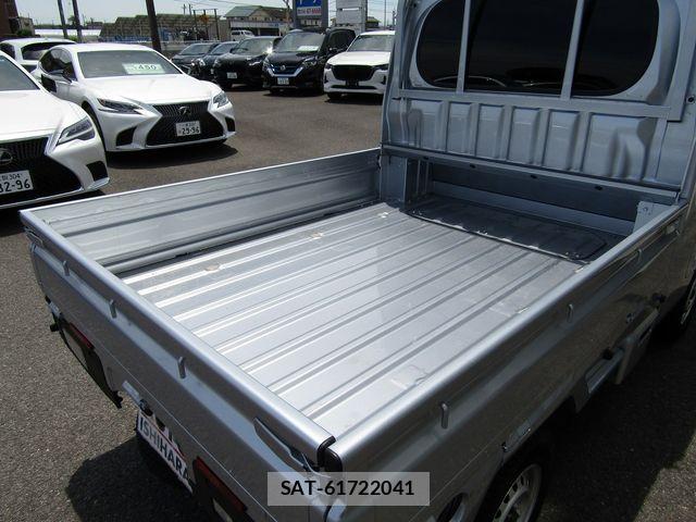 Daihatsu HIJET TRUCK 2025-04 7327442-6