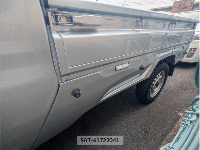 Daihatsu HIJET TRUCK 2025-04 7327442-8